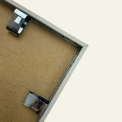 Hvid aluramme, blank, smal, 50 x 70 cm, Type 9006